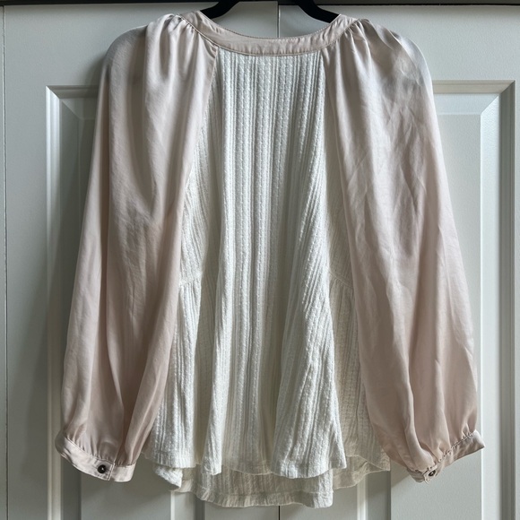 Anthropologie Meadow Rue Kersee Henley raglan style blouse Size Medium - Picture 3 of 6